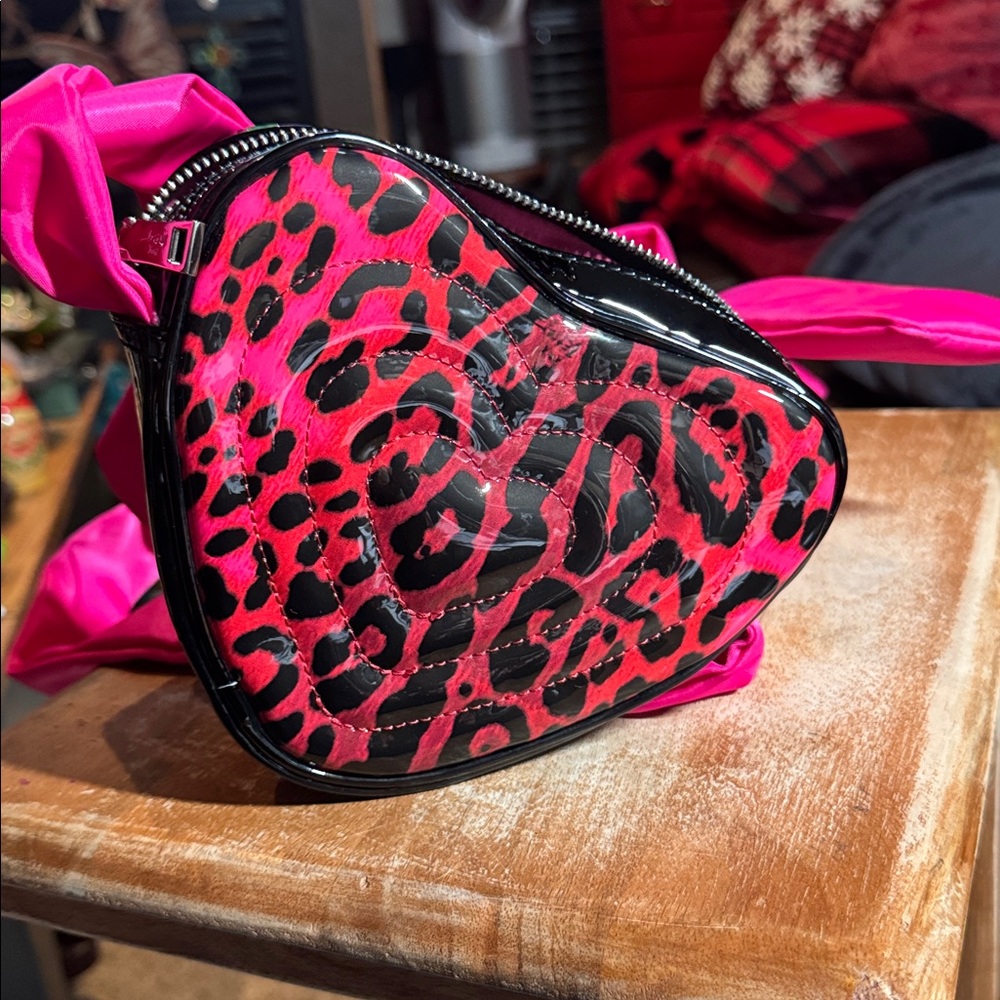Betsy Johnson Kitsch Patent Heart-Shaped Leopard Print Crossbody Bag - Picture 6 of 6